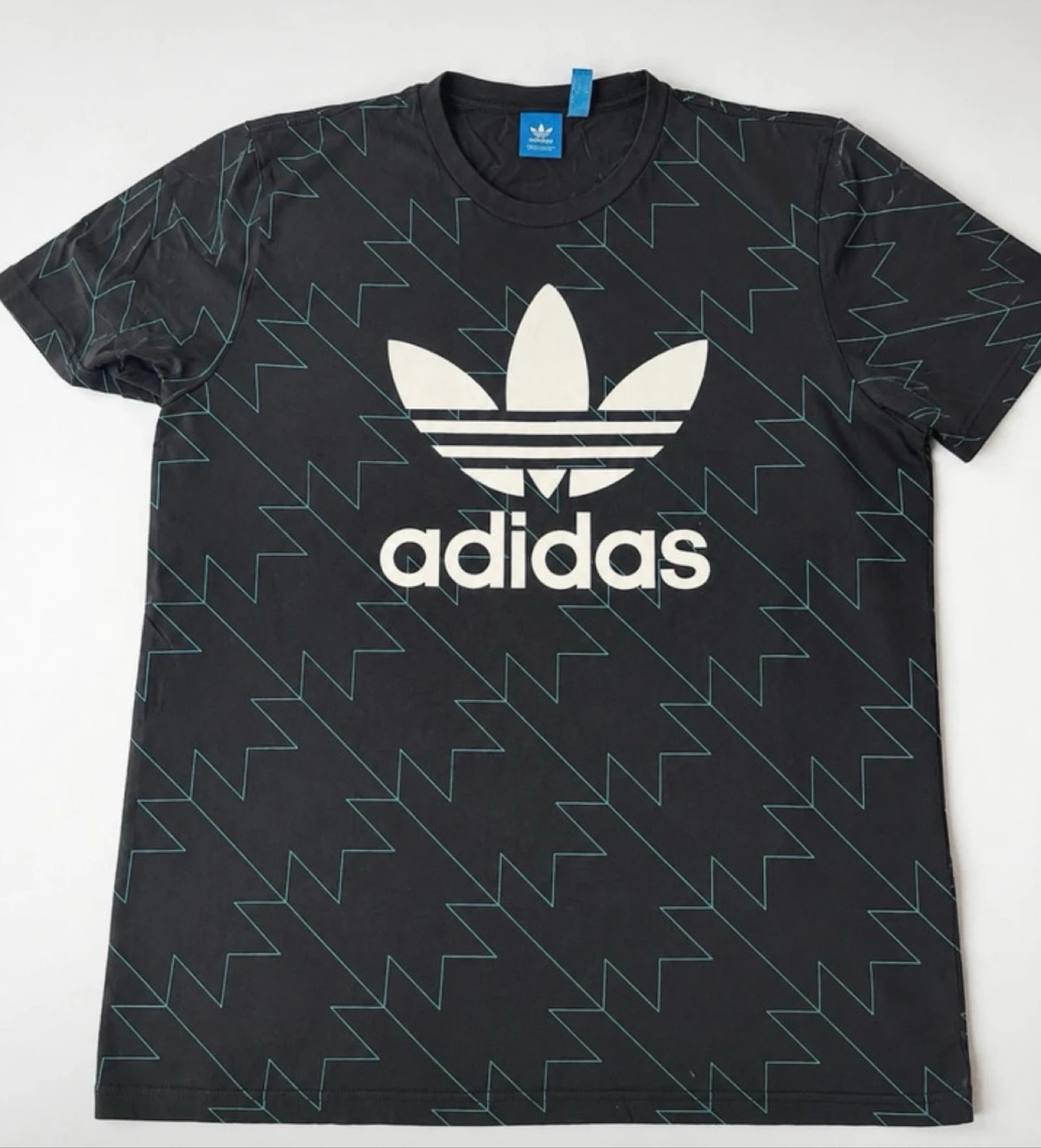 Camiseta Adidas Originals Negra | Logo Trefoil Grande | Streetwear | Talla XL